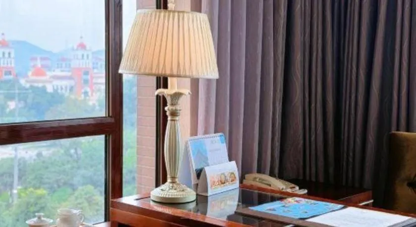 Xinjin Celebrity City Hotel