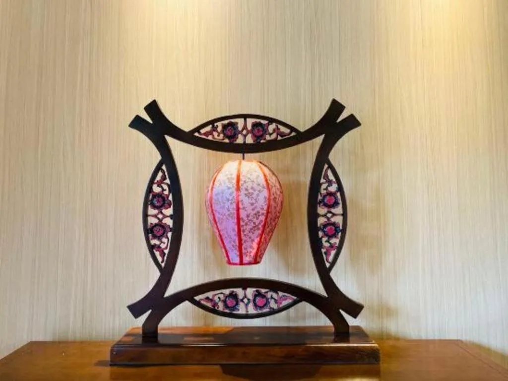 Xinjin Celebrity City Hotel