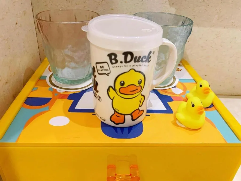 Xinjin Celebrity City Hotel