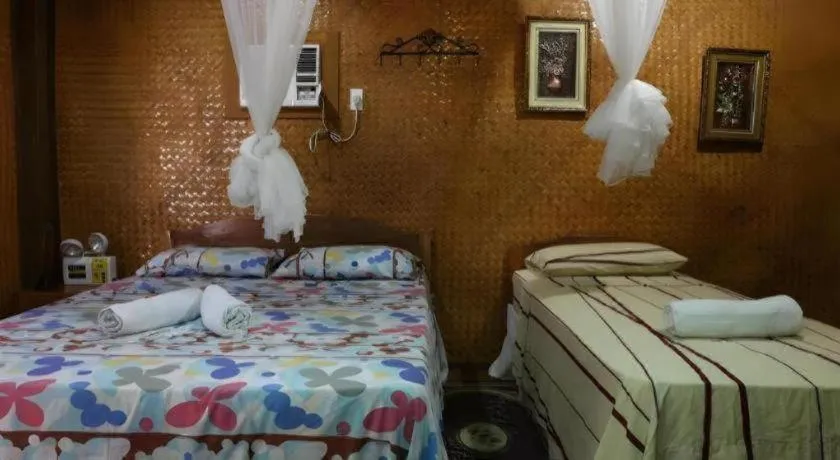 Bed in 67th Heaven Holiday Resort