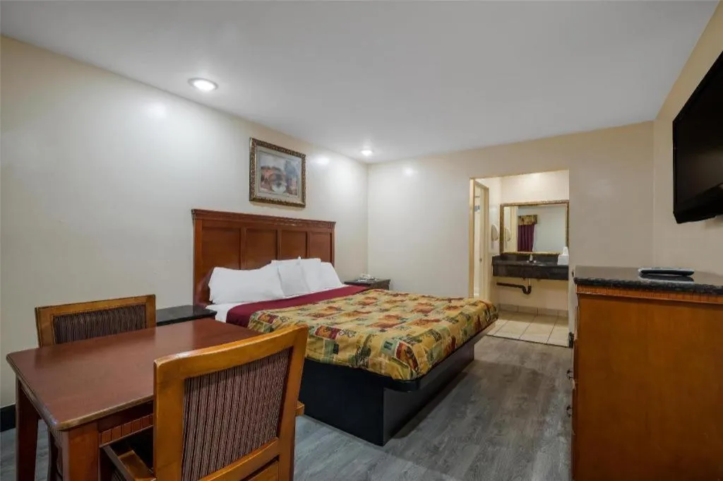 Bed in Americas Best Value Inn Redlands San Bernardino