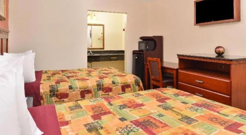 Bed in Americas Best Value Inn Redlands San Bernardino