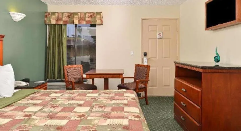 Bed in Americas Best Value Inn Redlands San Bernardino