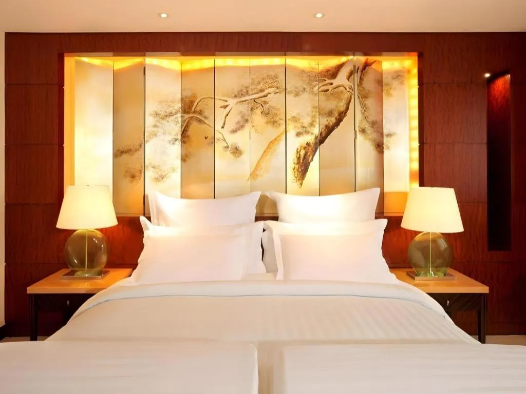 Bed in Kunshan Newport Hotel