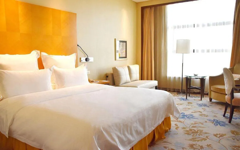 Bed in Kunshan Newport Hotel