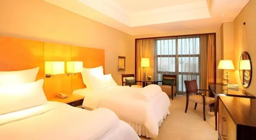 Bed in Kunshan Newport Hotel