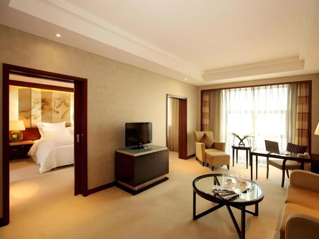 Bed in Kunshan Newport Hotel