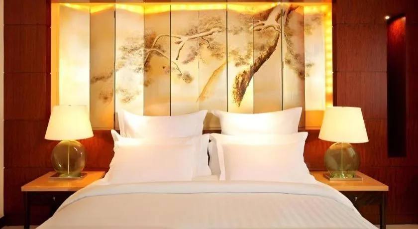 Bed in Kunshan Newport Hotel