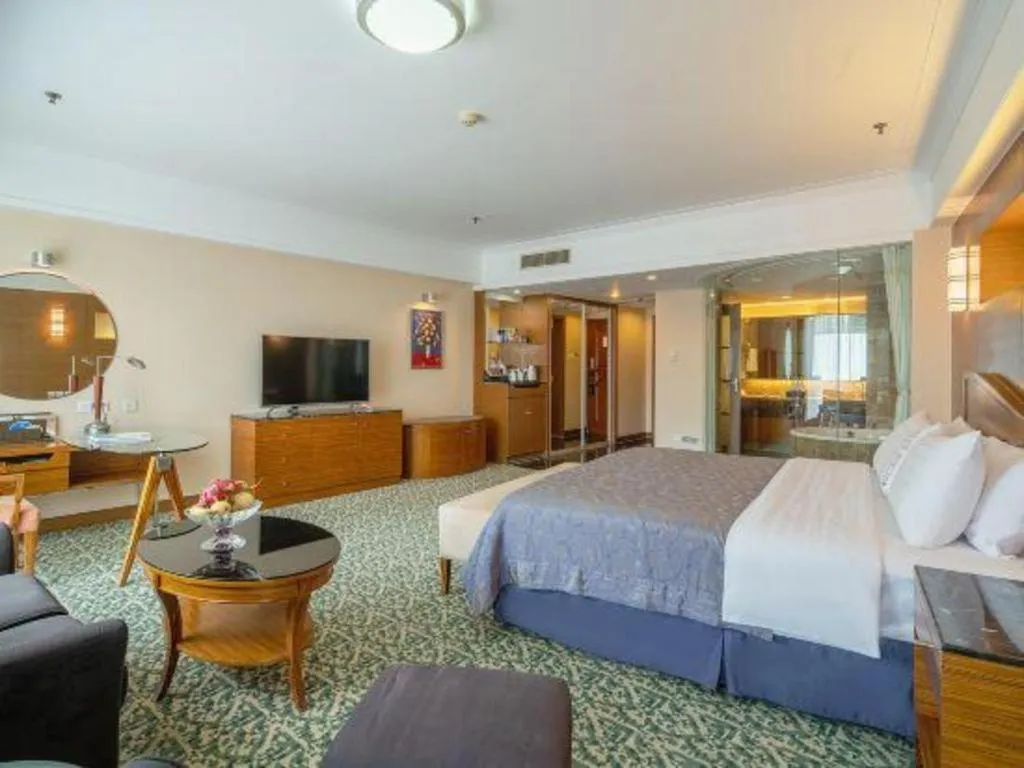 Bed in Dongying Blue Horizon Intenational Hotel