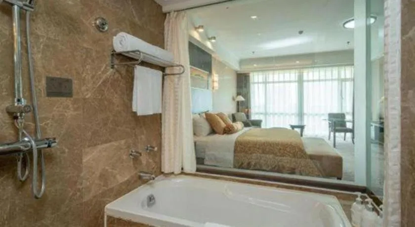 Bed in Dongying Blue Horizon Intenational Hotel