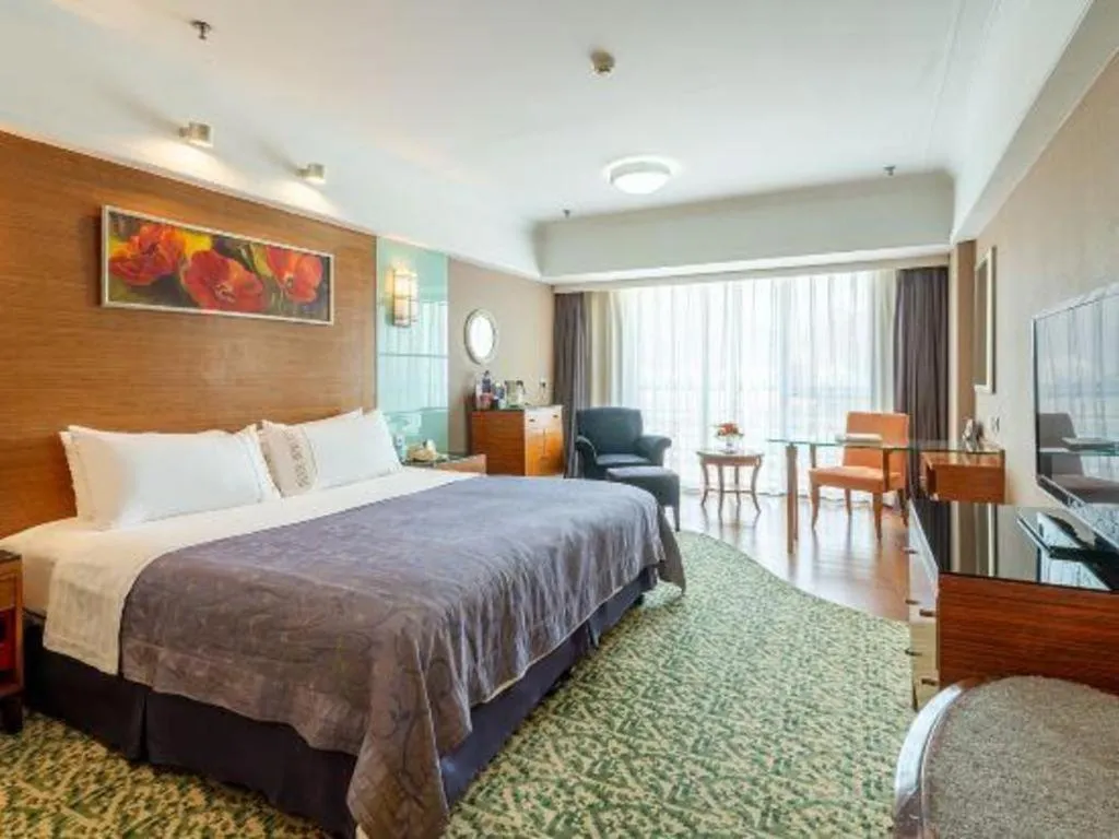 Bed in Dongying Blue Horizon Intenational Hotel