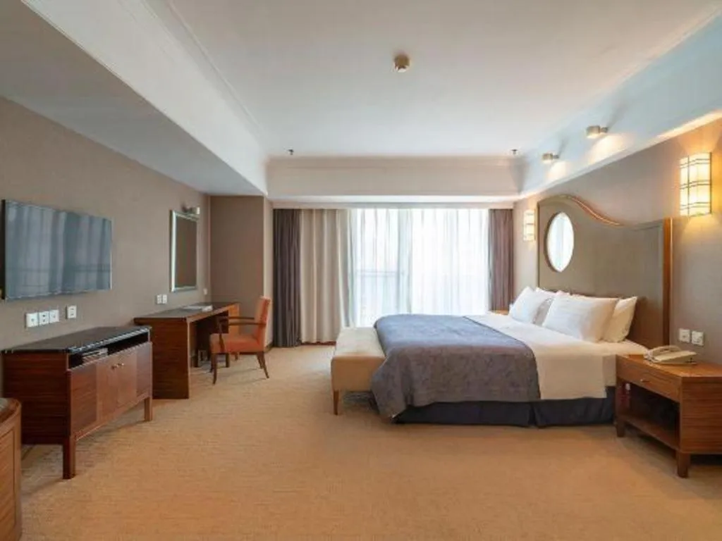 Bed in Dongying Blue Horizon Intenational Hotel
