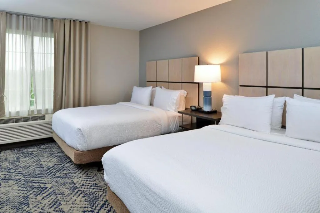 Bed in Candlewood Suites Saint Joseph By IHG