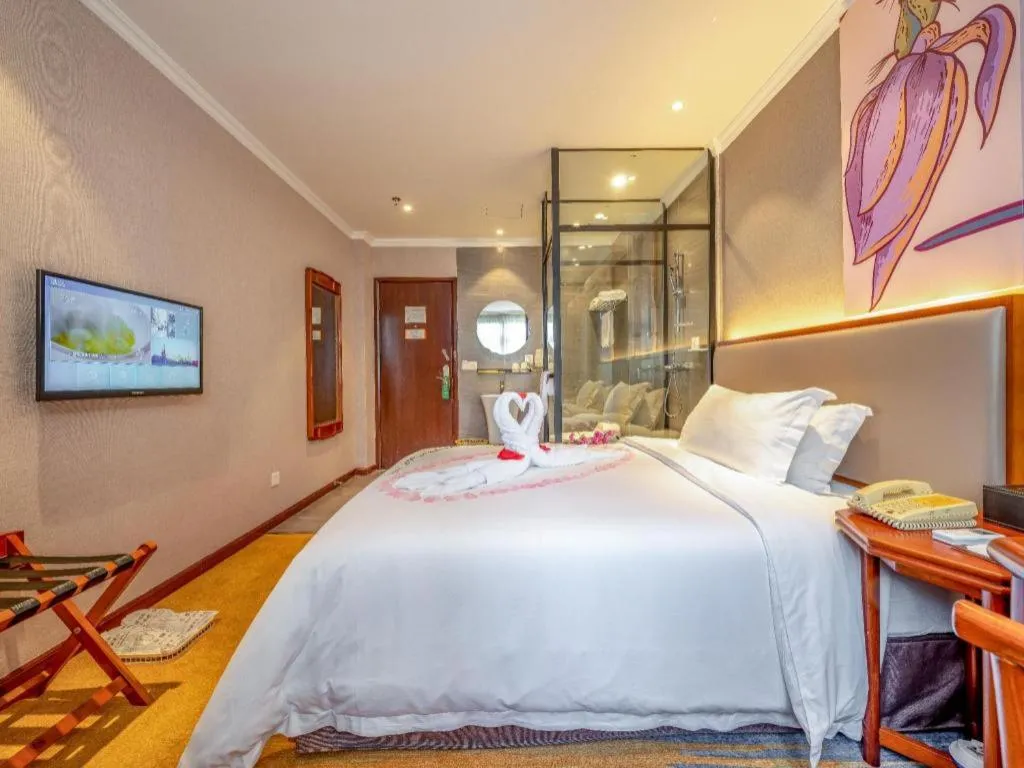 Bed in Uniton Hotel Shenzhen