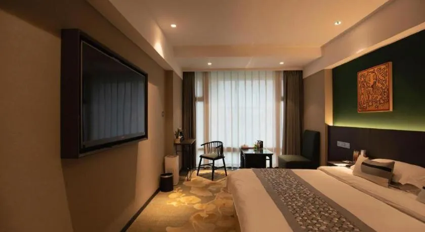 Bed in New Friendship Hotel