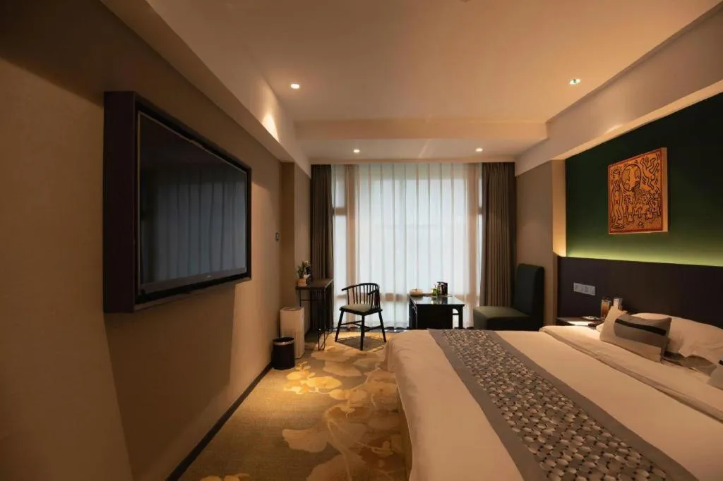 Bed in New Friendship Hotel