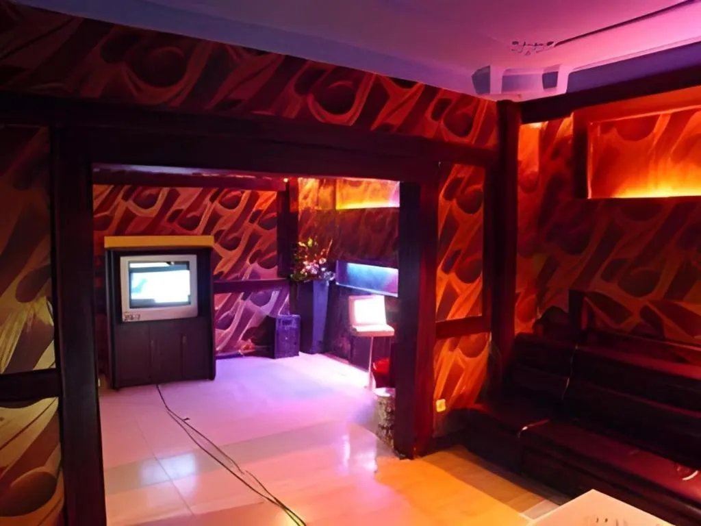 New Friendship Hotel