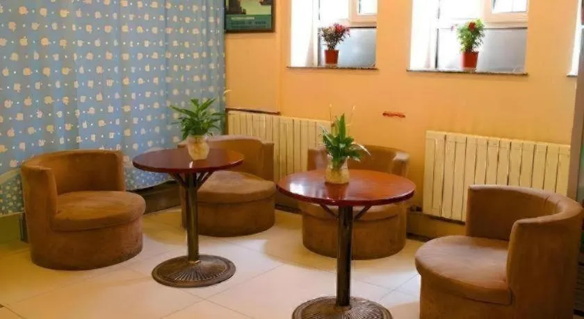 GreenTree Inn Urumqi South Xinhua Road Hotel