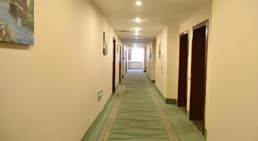 GreenTree Inn Urumqi South Xinhua Road Hotel