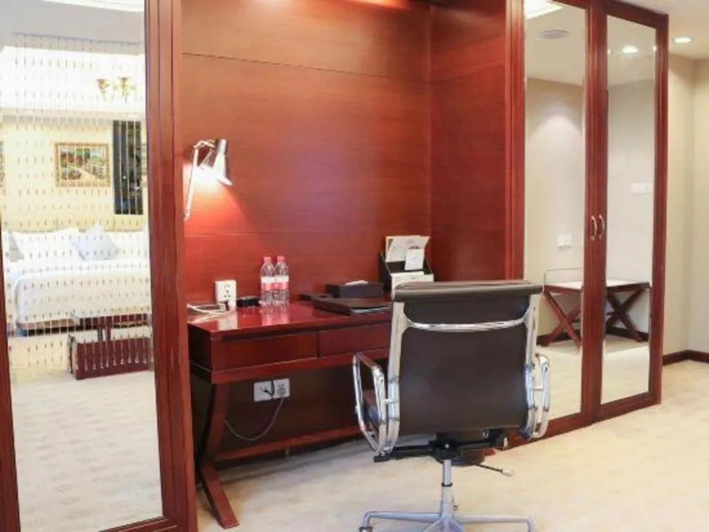 Chengdu Sovereign Hotel