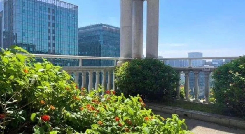 Chengdu Sovereign Hotel