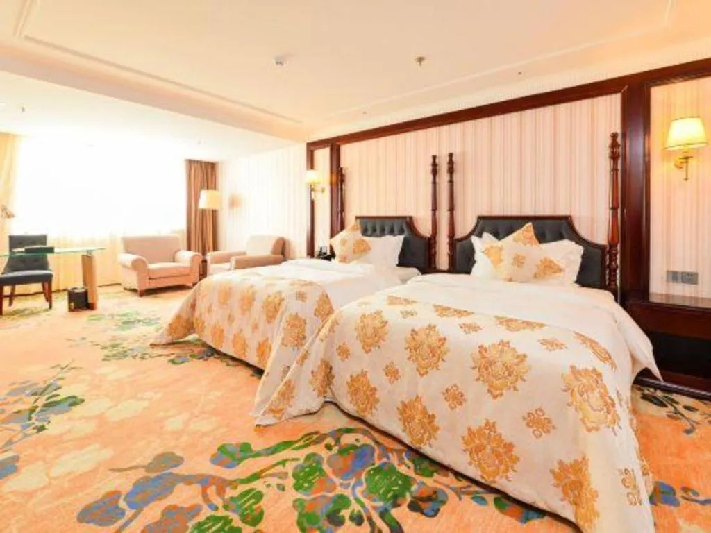 Bed in Chongqing River Romance Hotel