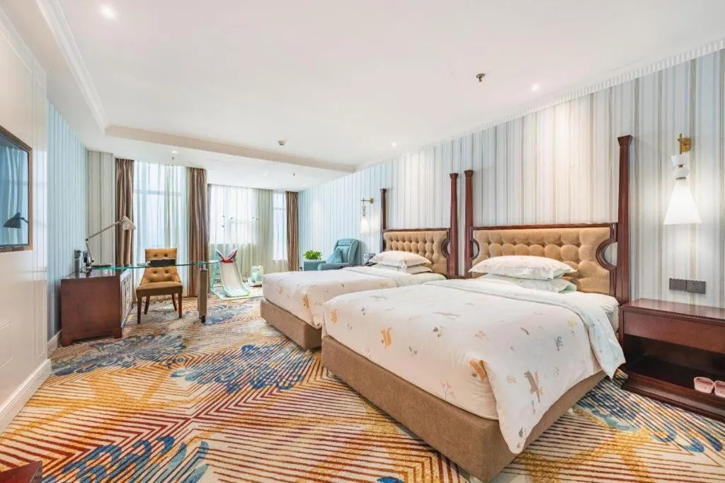 Bed in Chongqing River Romance Hotel