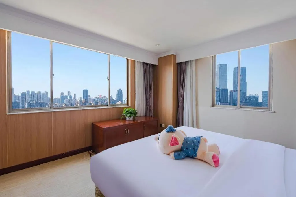 Bed in Chongqing River Romance Hotel