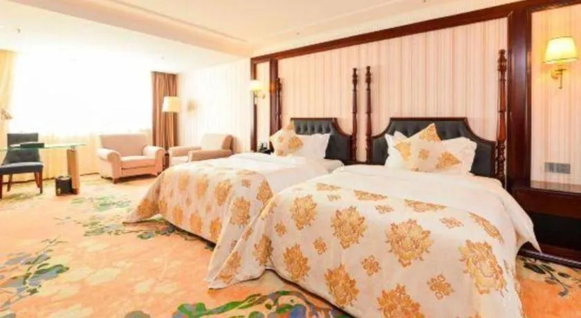 Bed in Chongqing River Romance Hotel