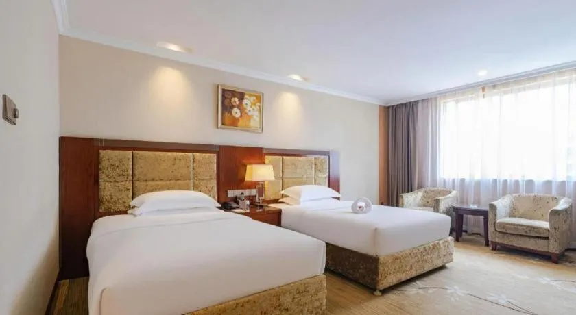Bed in Chongqing River Romance Hotel