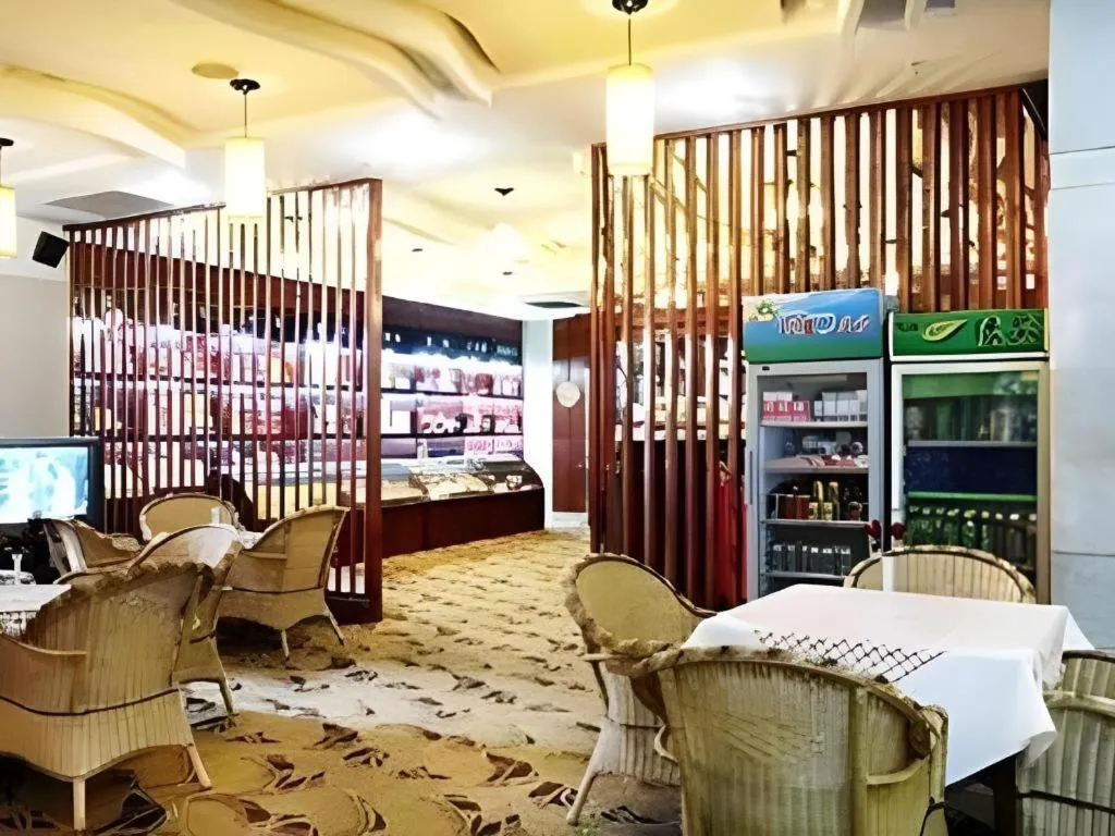 Chongqing River Romance Hotel