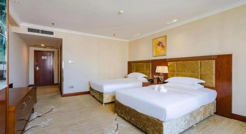 Bed in Chongqing River Romance Hotel