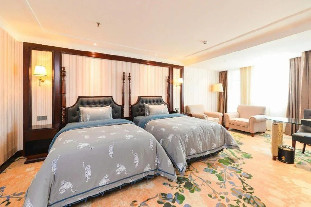 Bed in Chongqing River Romance Hotel
