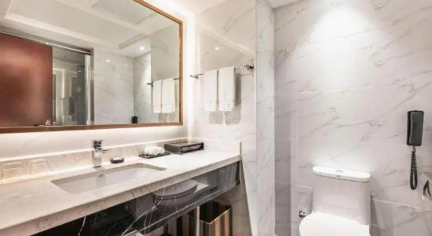 Chongqing River Romance Hotel