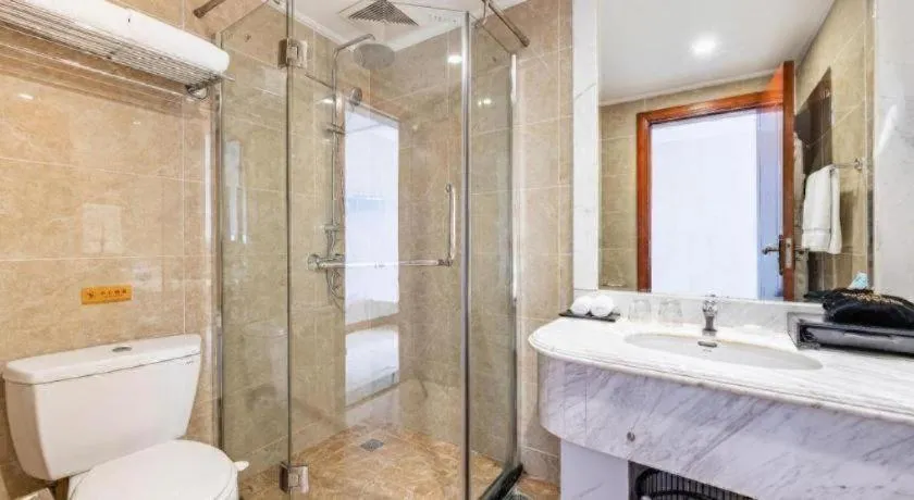 Chongqing River Romance Hotel