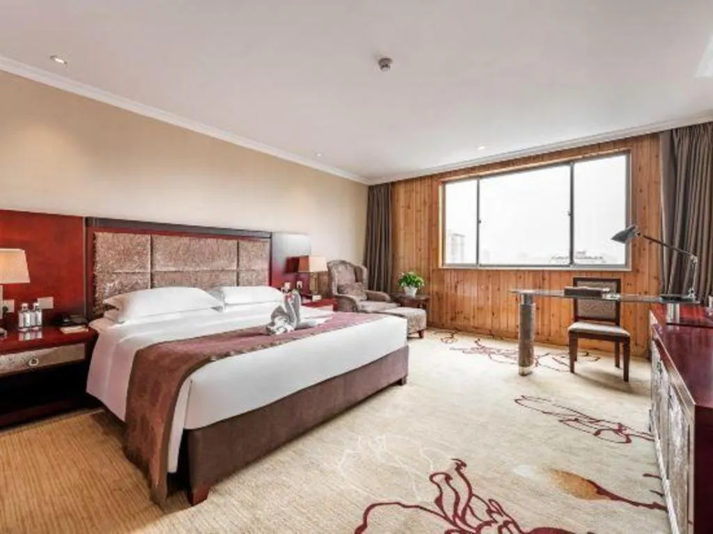 Bed in Chongqing River Romance Hotel