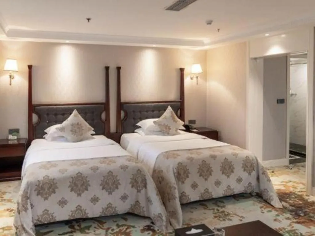 Bed in Chongqing River Romance Hotel