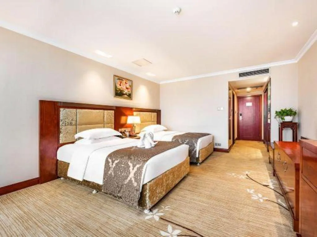 Bed in Chongqing River Romance Hotel