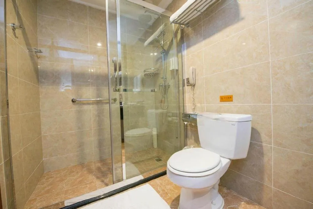 Chongqing River Romance Hotel