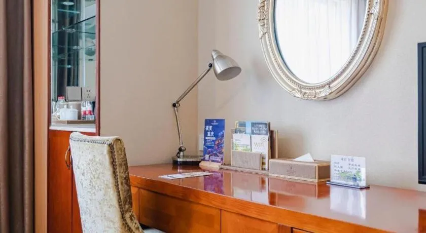 Chongqing River Romance Hotel