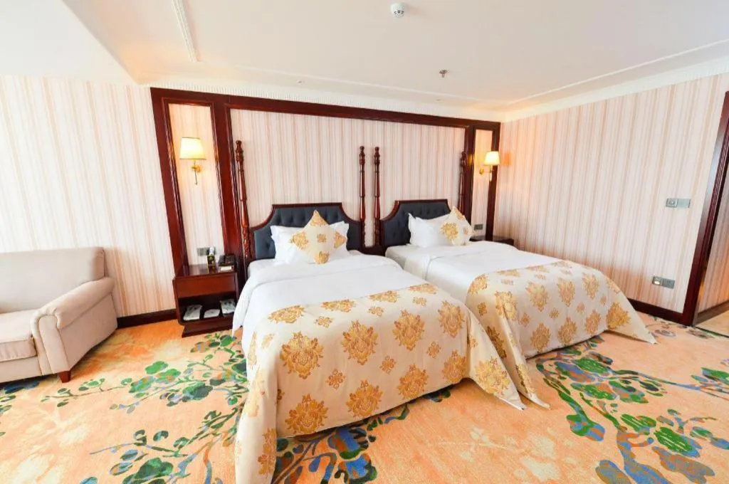 Bed in Chongqing River Romance Hotel