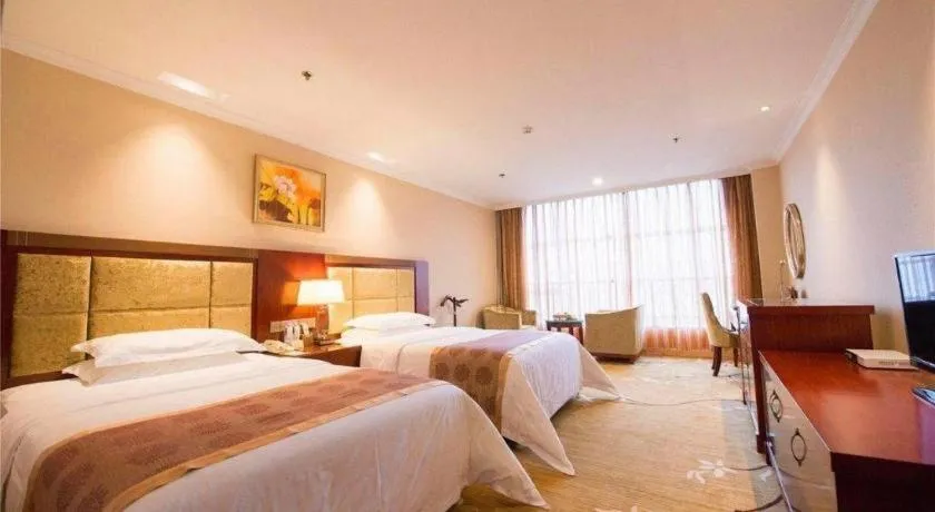 Bed in Chongqing River Romance Hotel