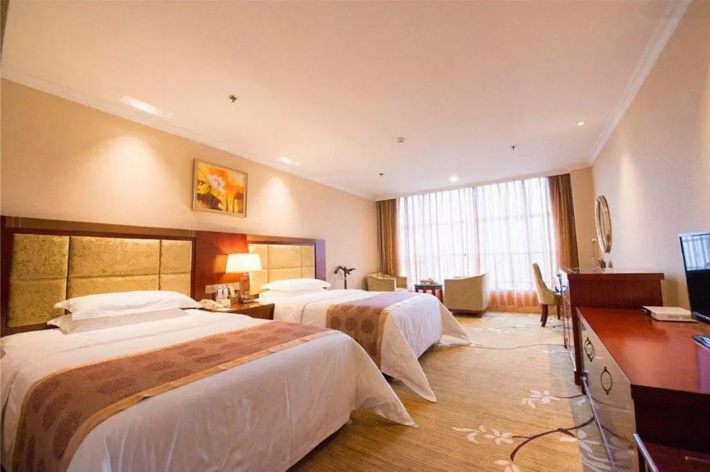 Bed in Chongqing River Romance Hotel