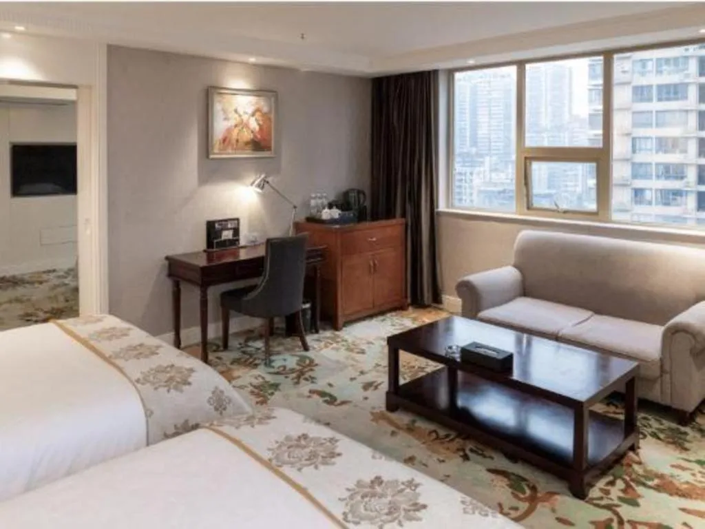 Bed in Chongqing River Romance Hotel