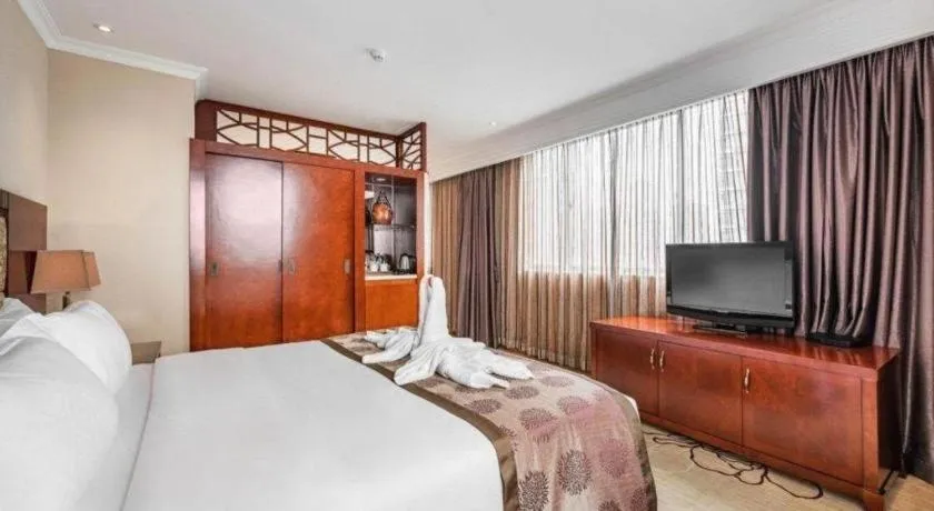 Bed in Chongqing River Romance Hotel