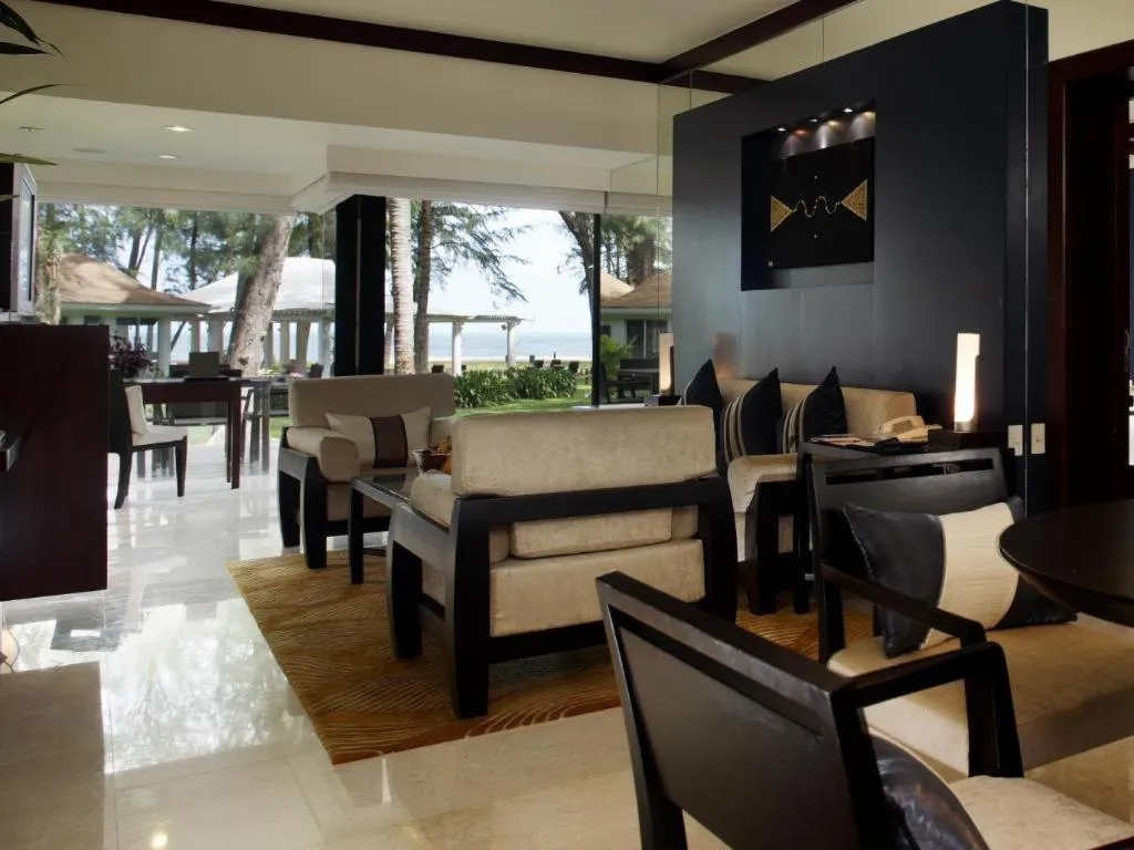 Dusit Thani Laguna Pool Villa