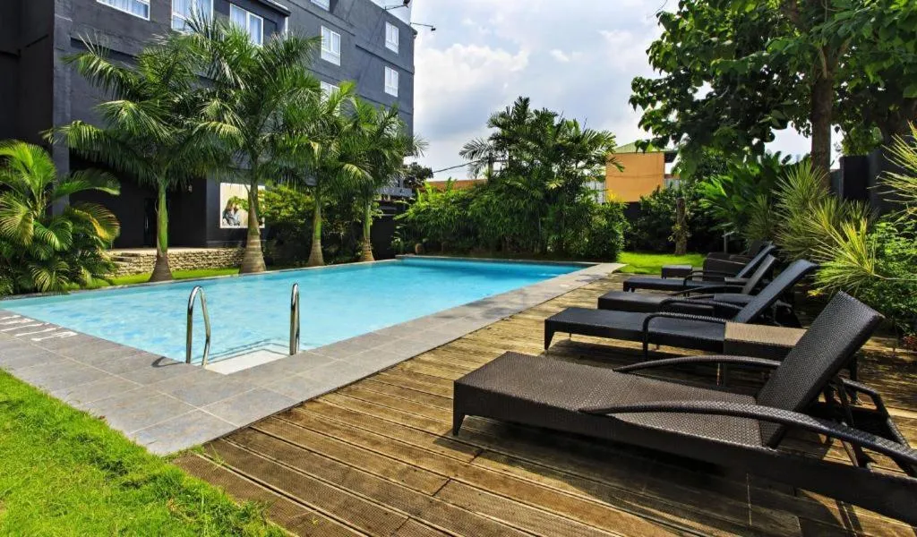 The Henry Hotel Cebu - Multi-use Hotel