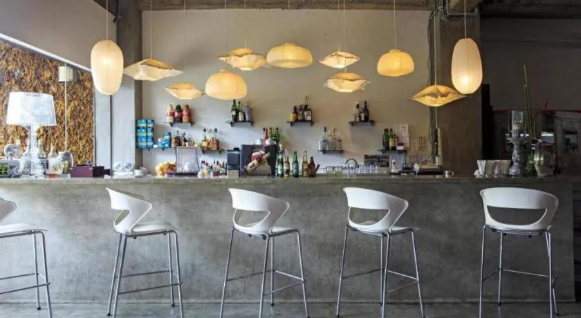 The Henry Hotel Cebu - Multi-use Hotel