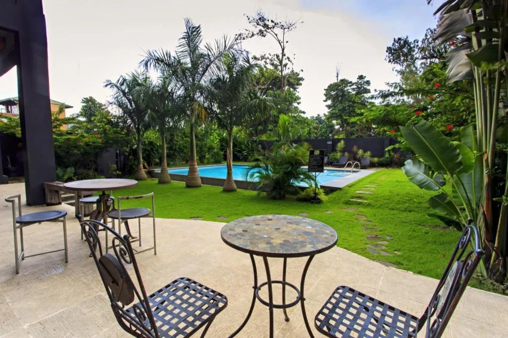 The Henry Hotel Cebu - Multi-use Hotel