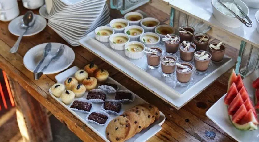 The Henry Hotel Cebu - Multi-use Hotel